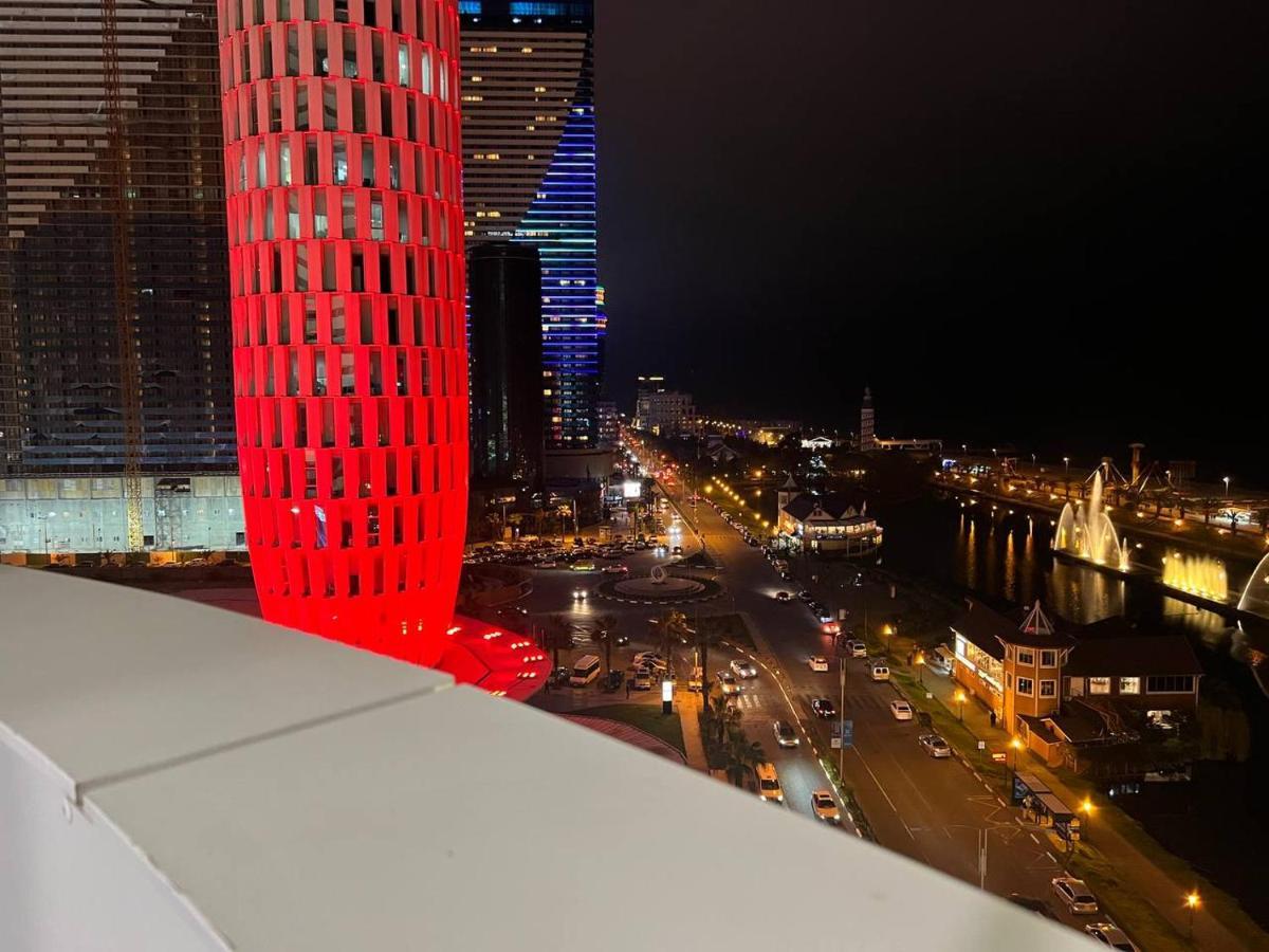 Gq Apartments On First Line Batumi Exteriör bild